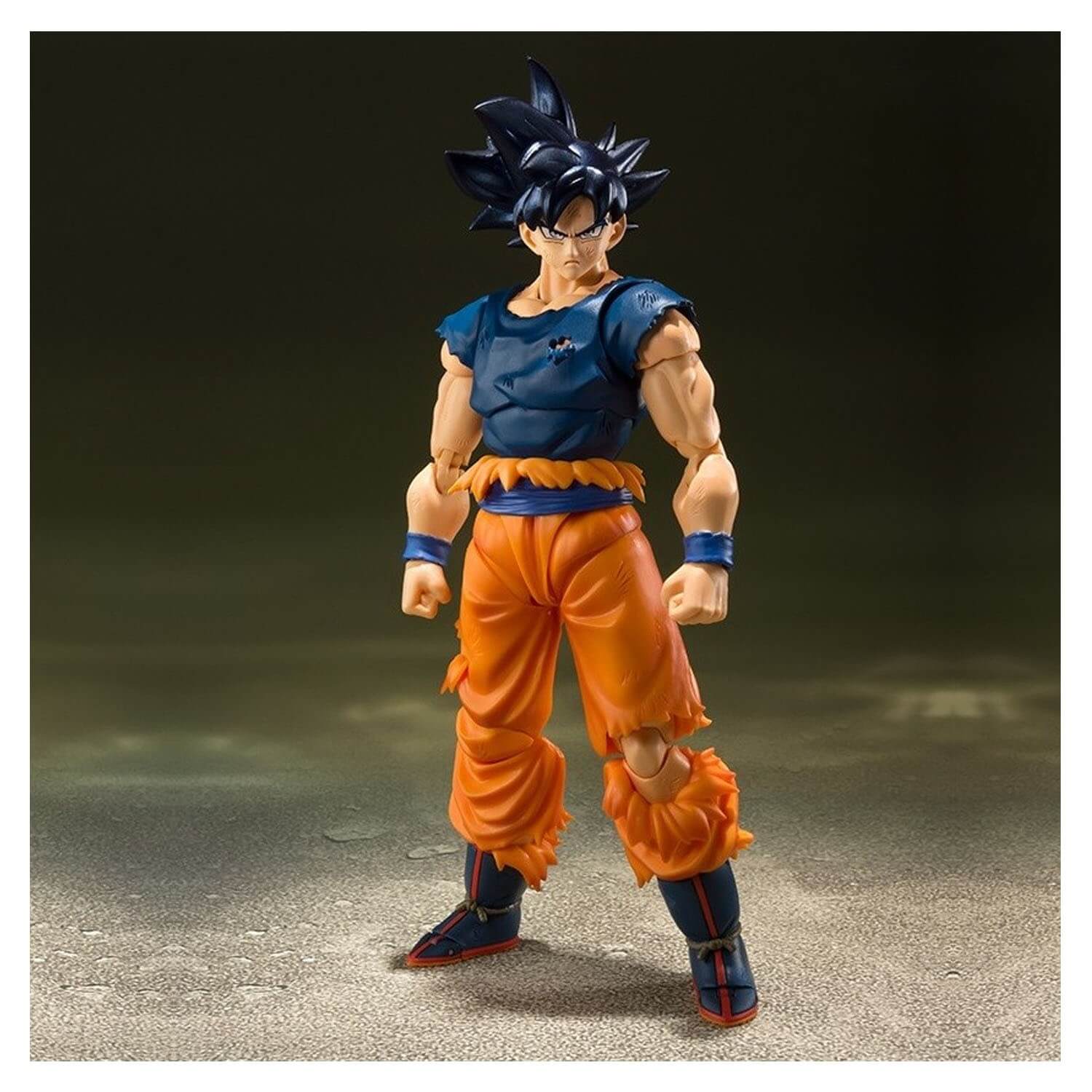Figurine Collector Goku Ultra Instinct - Sangoku Univers