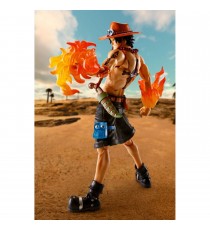 Figurine One Piece - Portgas D Ace Fire Fist SH Figuarts 15cm
